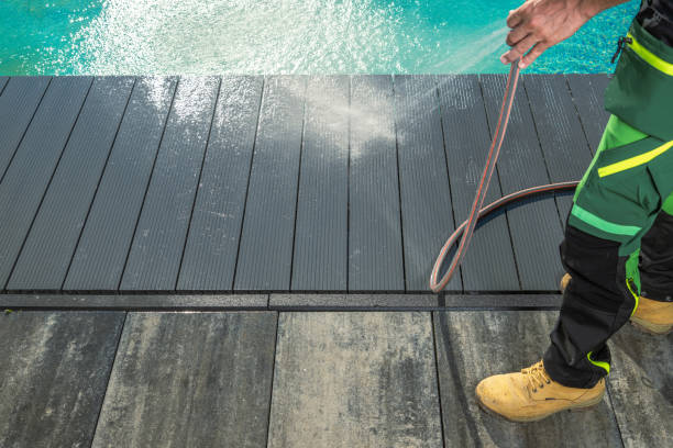 Best Deck Cleaning Services  in Connersville, IN